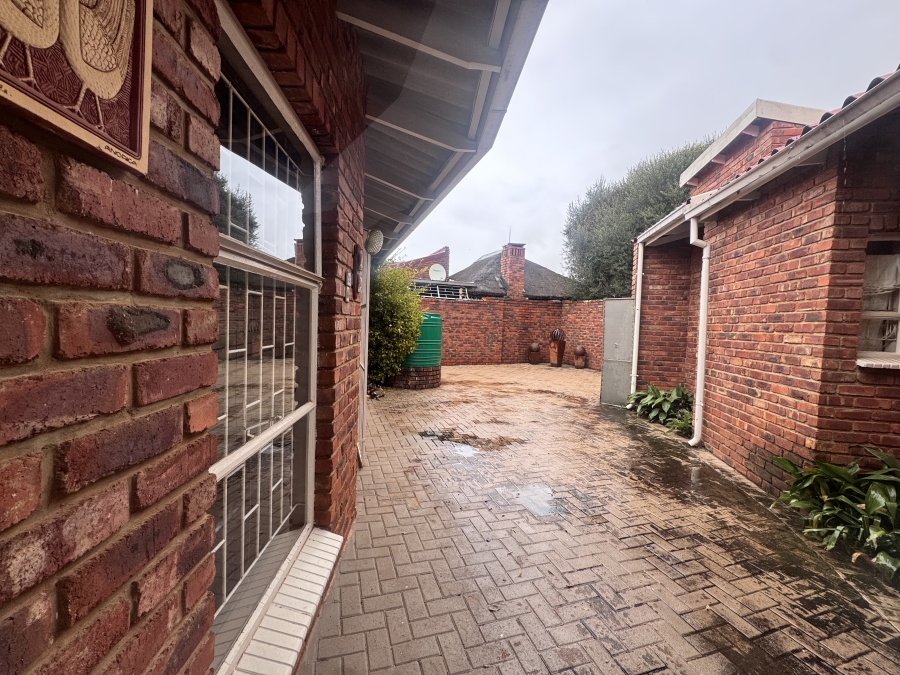 3 Bedroom Property for Sale in Doringkruin North West